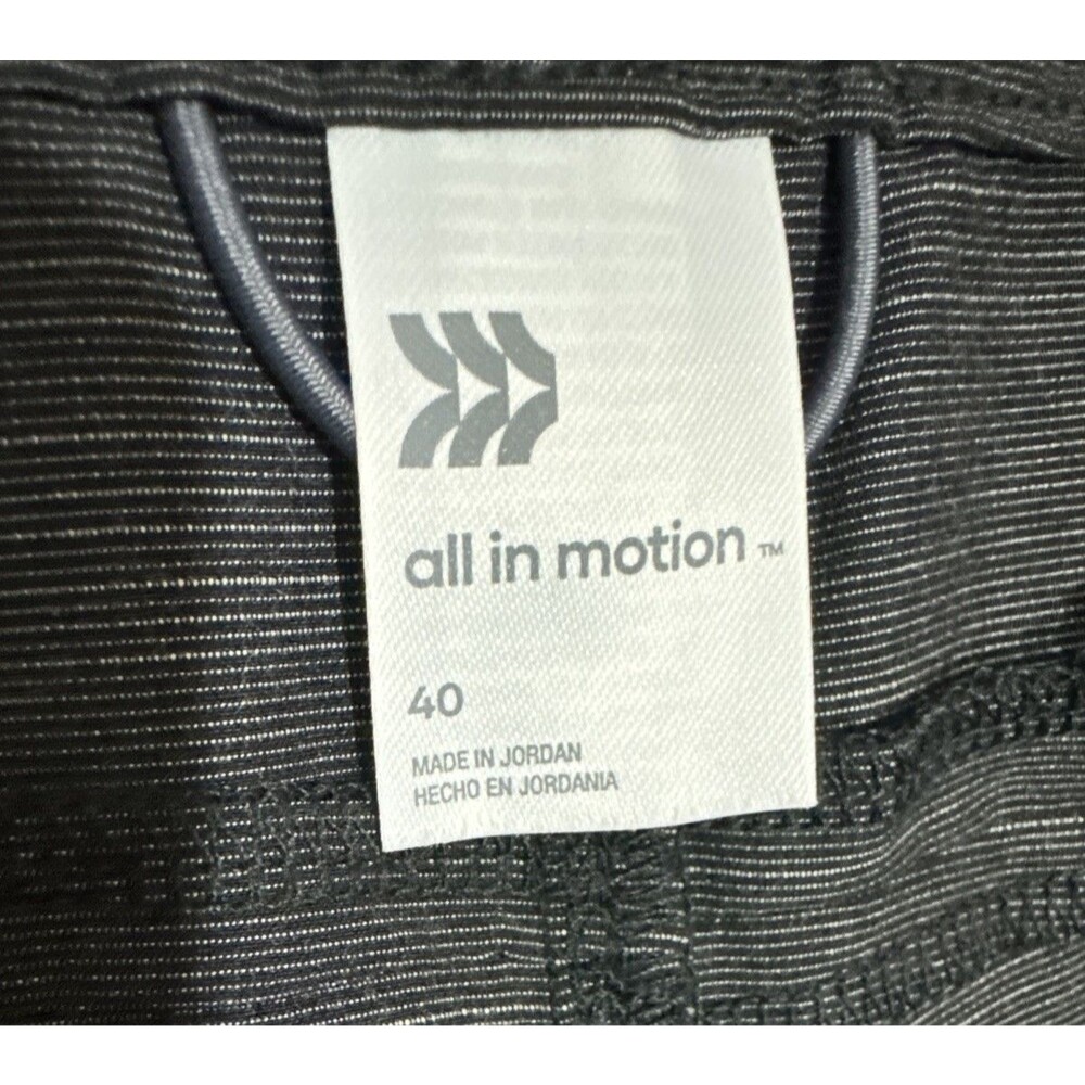 All In Motion Men's Shorts Gold Unlined Black 7" Inseam Size 40 - Picture 5 of 9